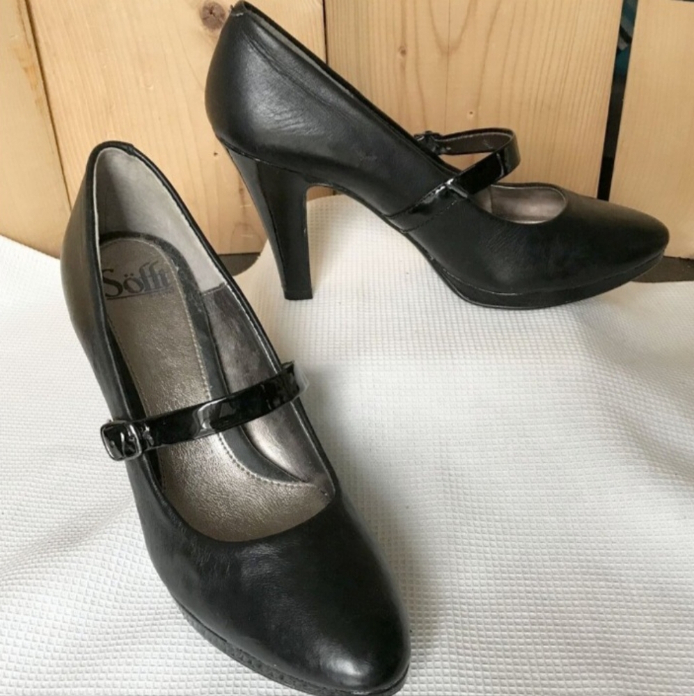 SOFFT Black Mary Jane Leather Heels Patent Straps Heels and 1/2" platform,  8 M